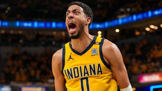 Pacers polish off Bucks in OT
