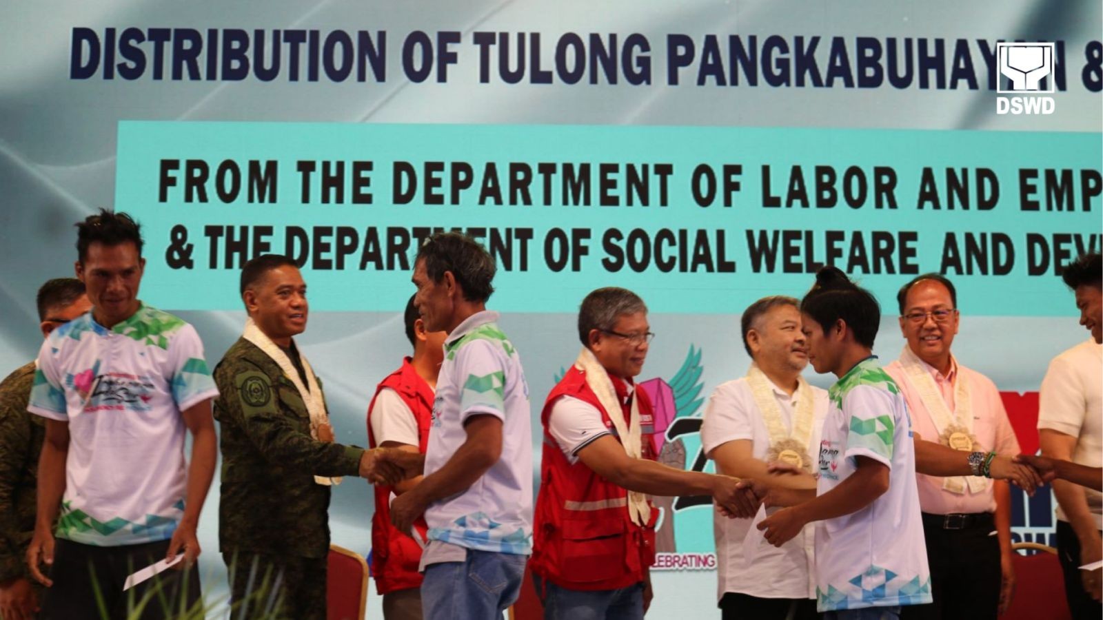 DSWD extends cash aid to ex-rebels, students in Zamboanga del Sur