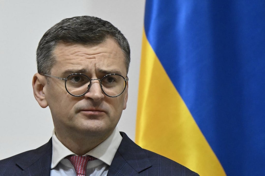 Ukraine moves to bring military-aged men home to fight