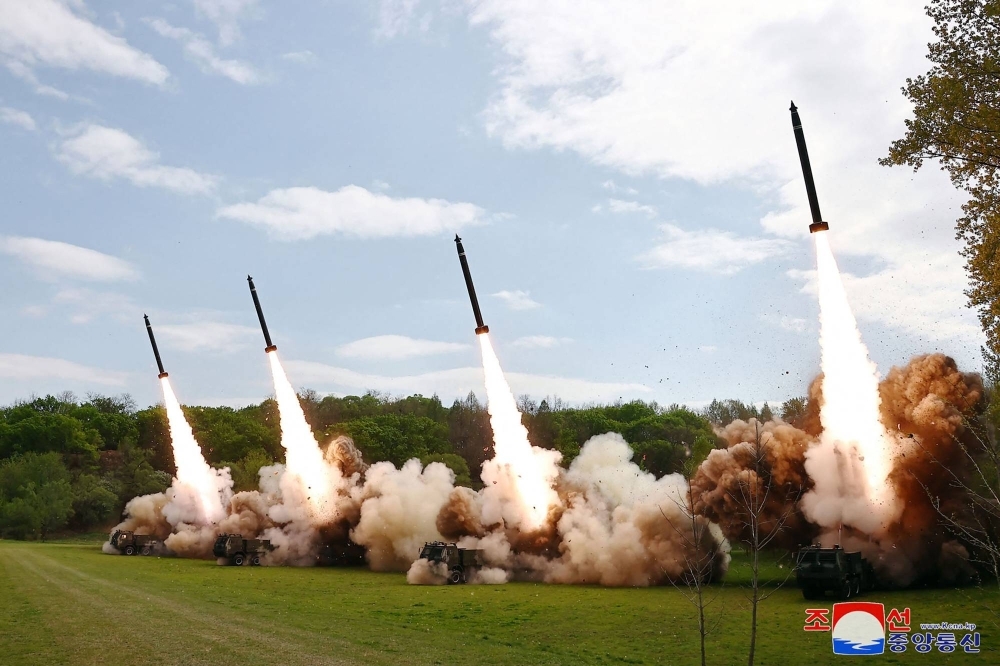 North Korea simulates nuclear counter-attack