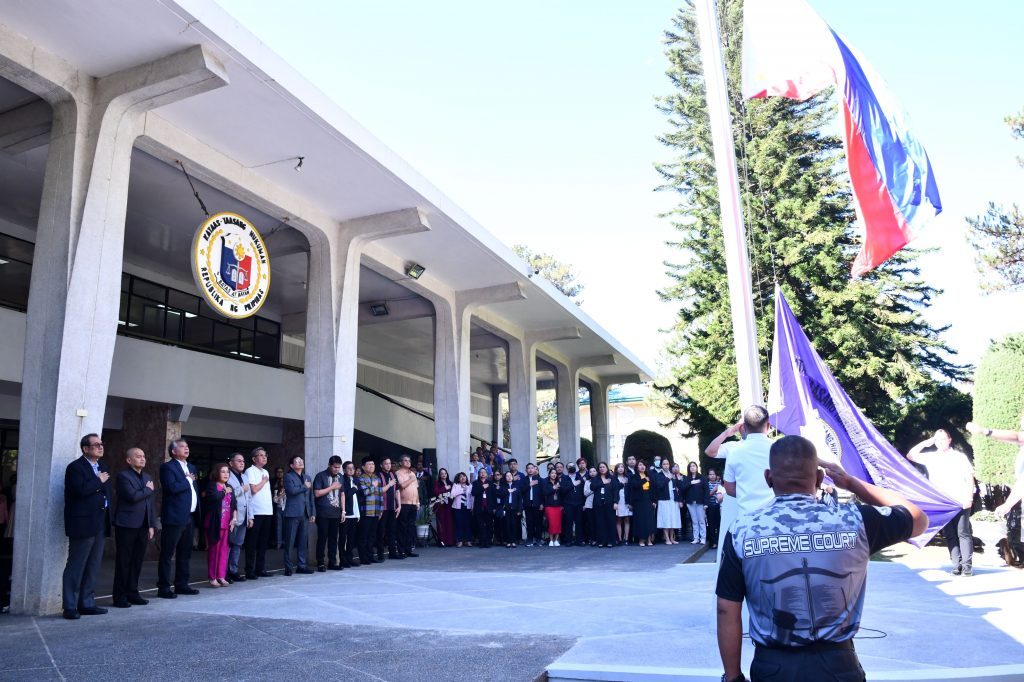 SC begins Baguio summer sessions