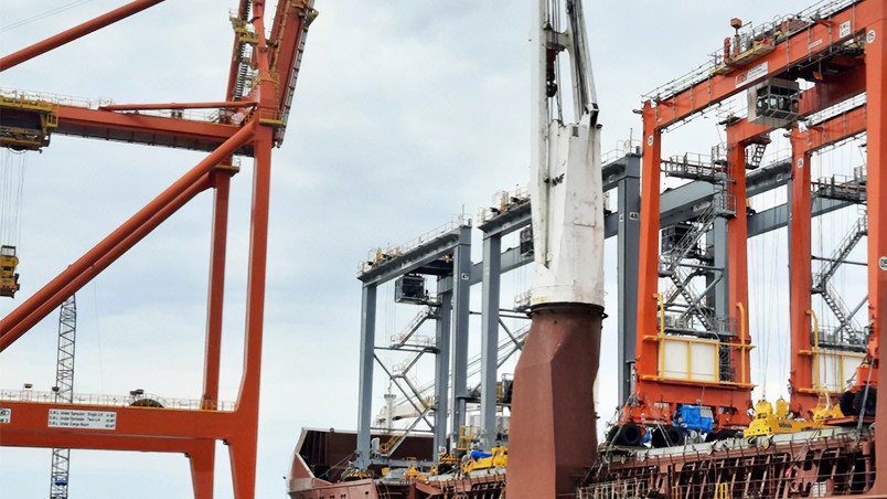 crane and gantries