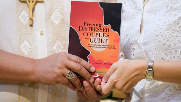 House hit for approval of divorce bill