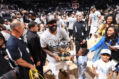 MAVERICKS PASOK SA NBA FINALS