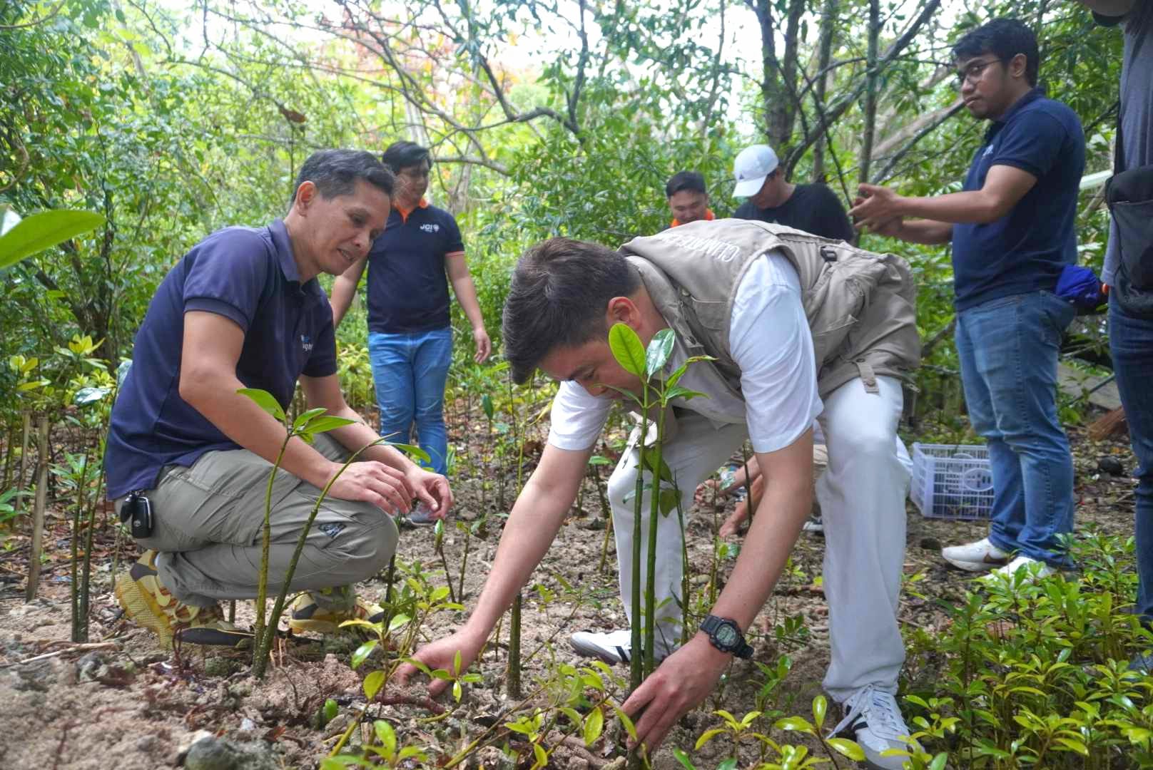 Aboitiz park visited by CCC to strengthen partnership vs climate change