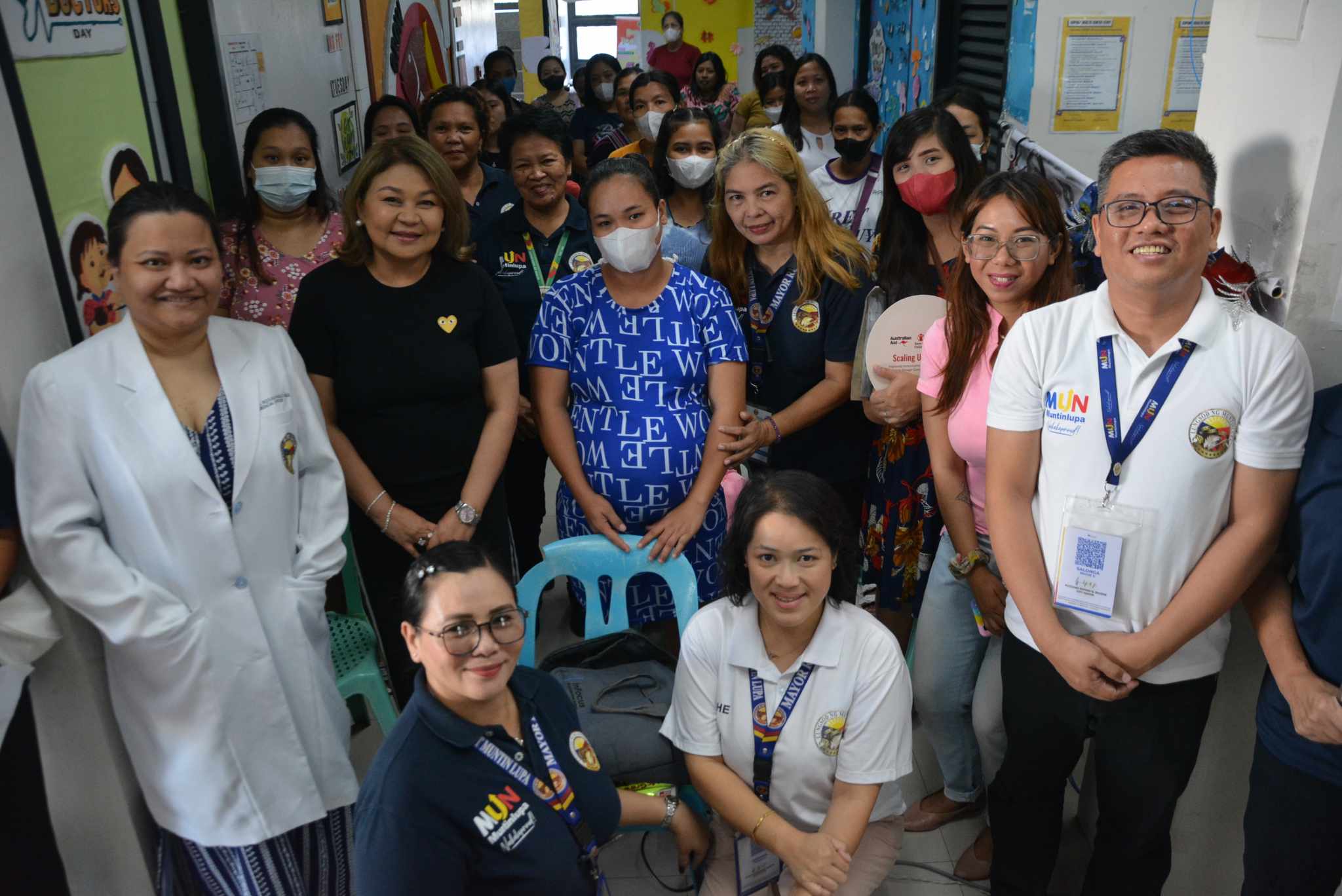 Muntinlupa moms receive gifts on Mother’s Day