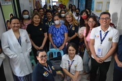 Muntinlupa moms receive gifts on Mother’s Day