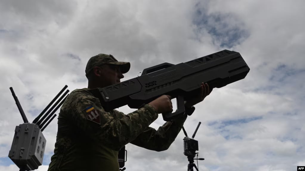 NATO mulls letting Ukraine hit Russia