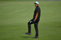 Muñoz sizzles in Singapore