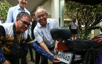 Efforts to expedite license plate distribution underway — LTO Chief