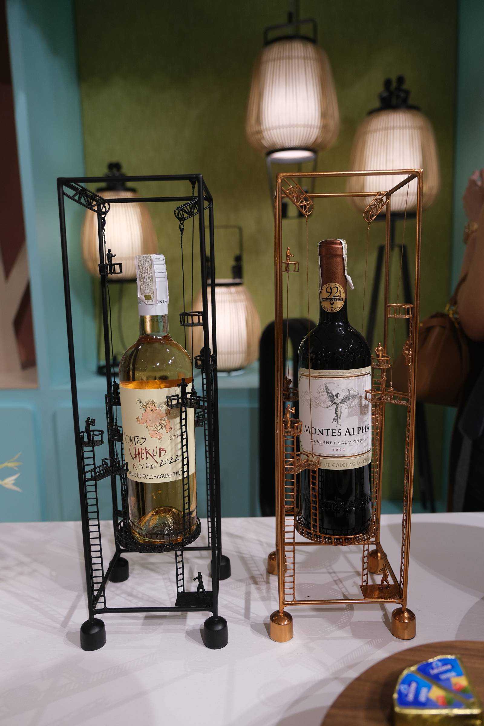 WINE stand