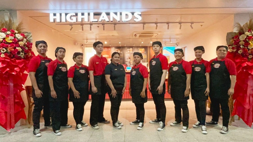 Highlands Coffee opens new branch at NAIA T2