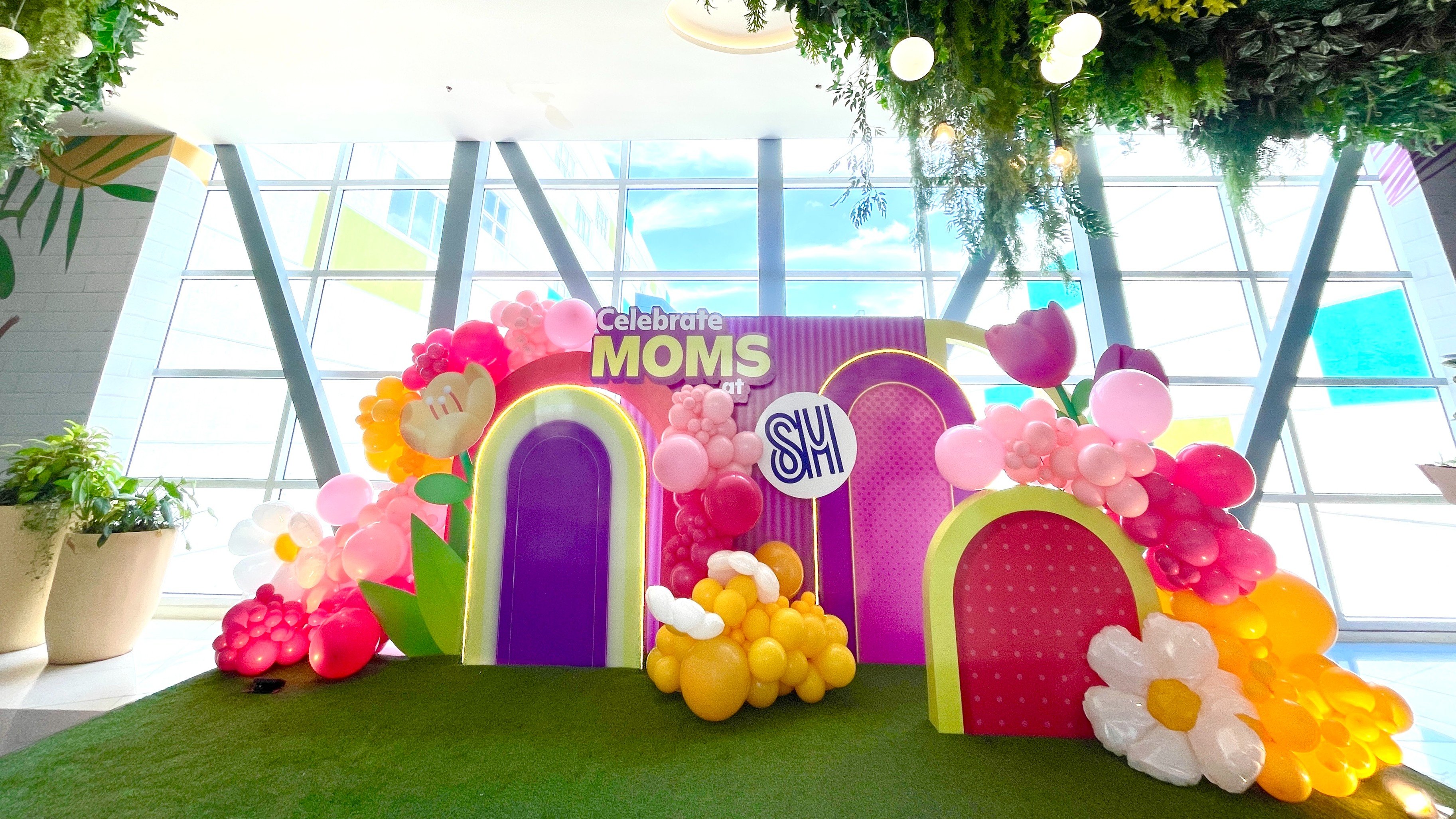 Celebrate Mom's Day at SM Supermalls
