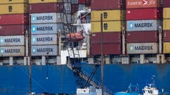 Domestic trade volume falls 35.3%