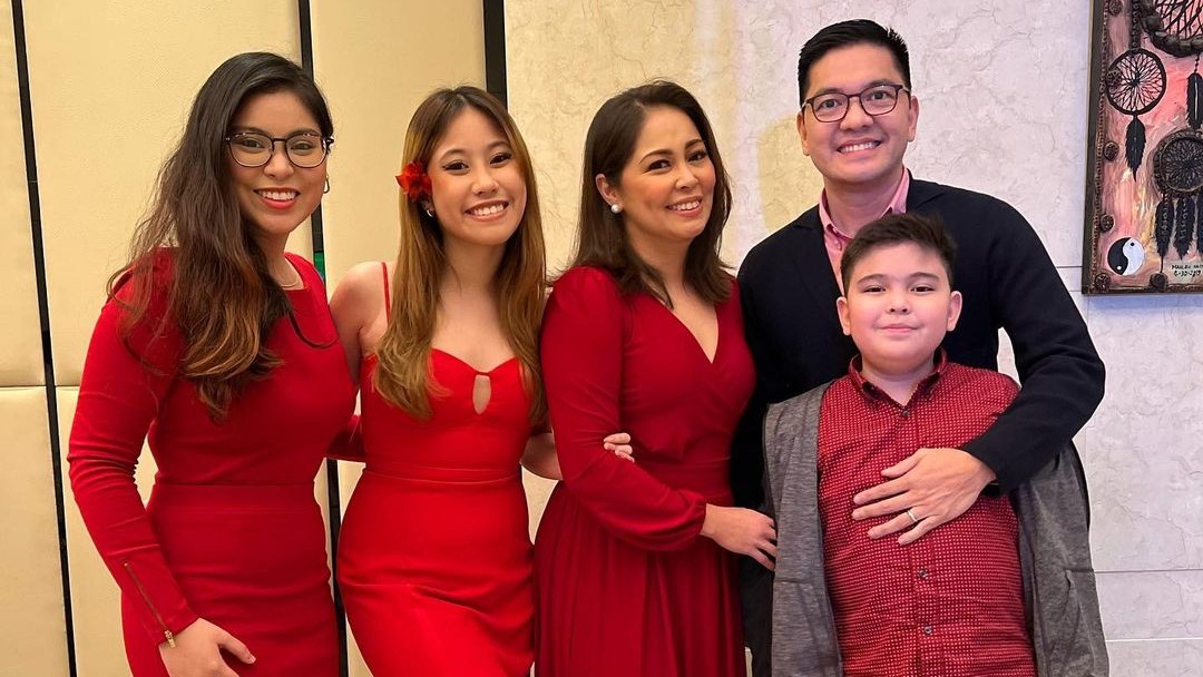WHEN MOTHERHOOD TAKES OVER STARDOM