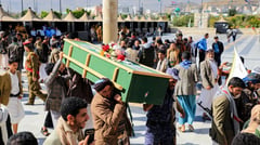 Air strikes on Yemen kill 16
