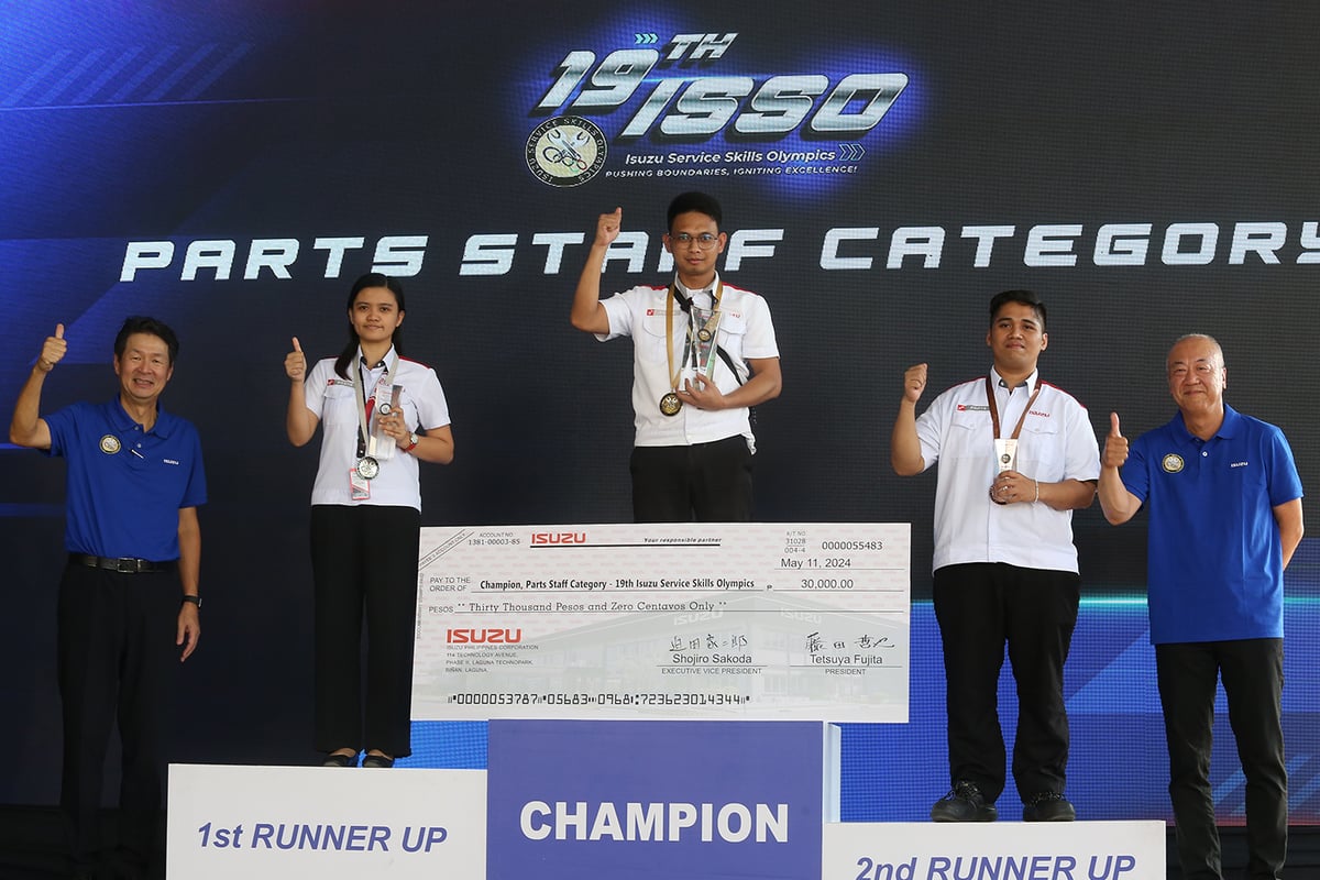 Individual winners of this year’s ISSO for Parts Staff Category are Vivencio Capricho (Isuzu Cagayan De Oro), Felipines Bangcaya (Isuzu Bulacan) and John Kenneth Basierto (Isuzu Makati).
