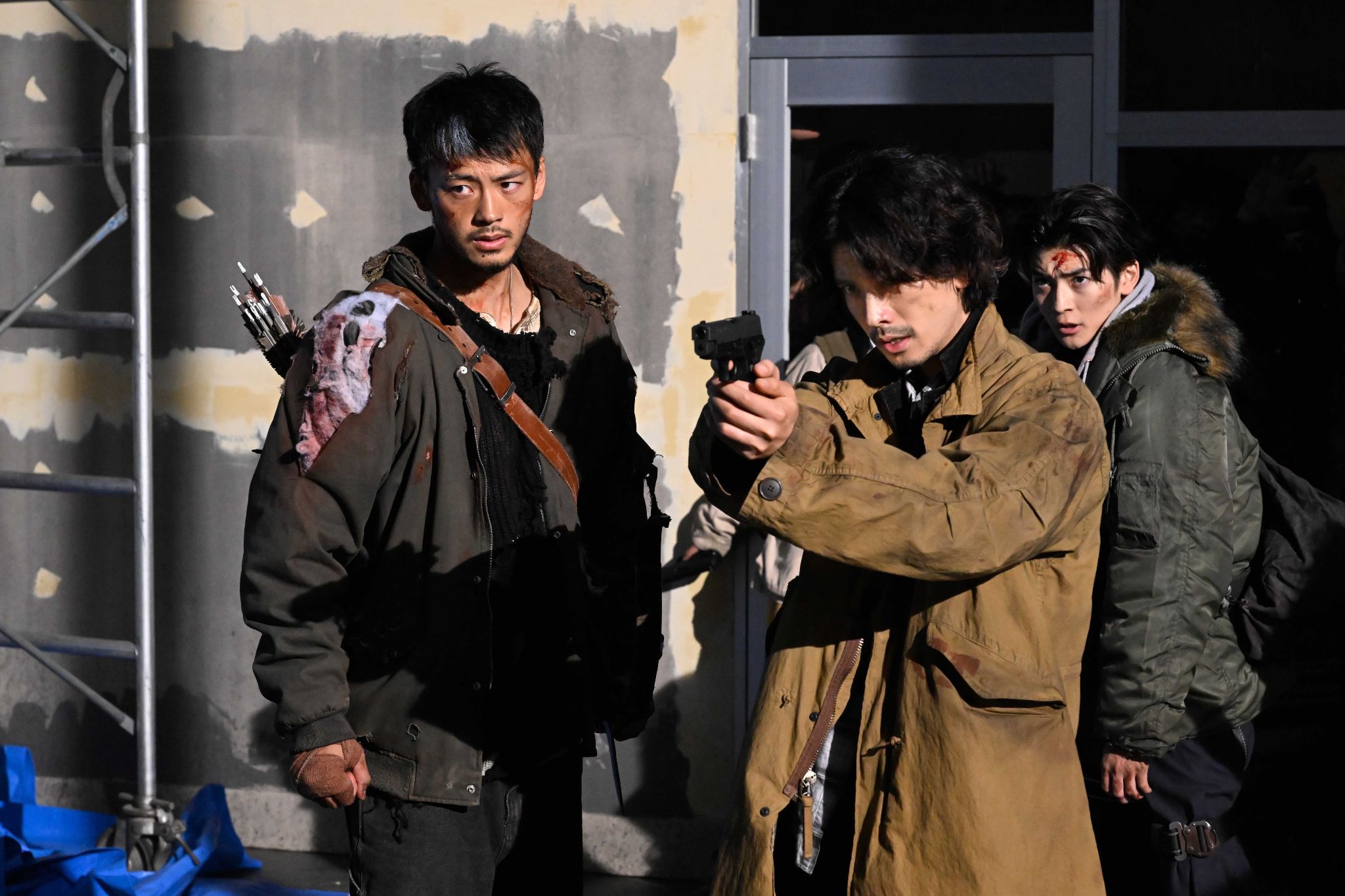 Humans turn to zombies in this apocalyptic movie