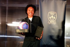 Bolden nakuha ang Player of the Year na tropeo