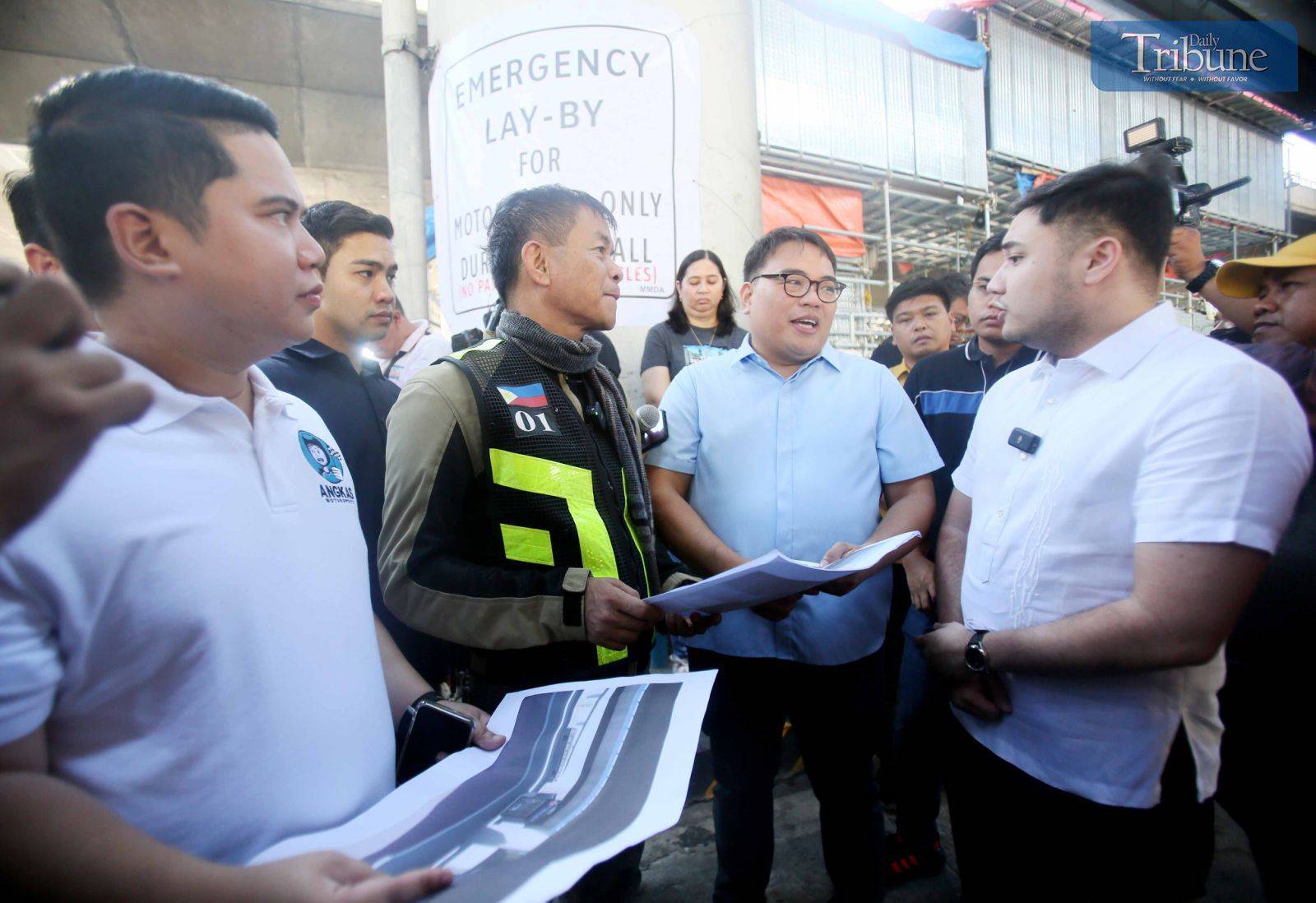 TRIBUNE-MMDA