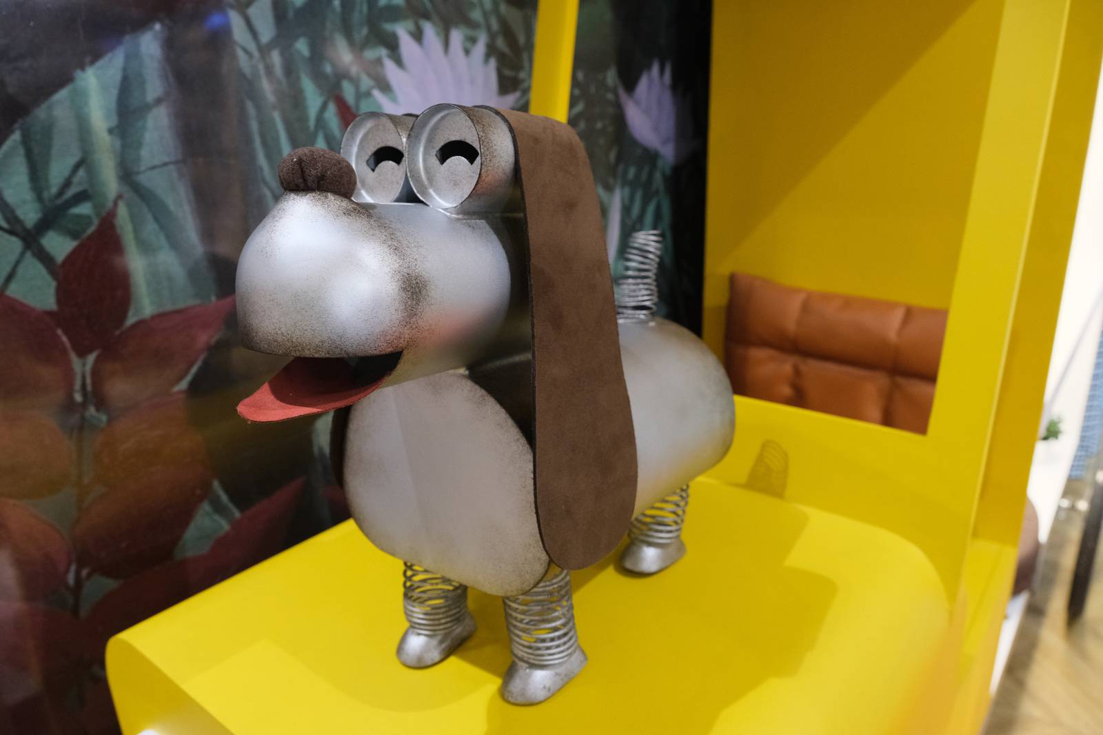 WIGGLE sculpture
