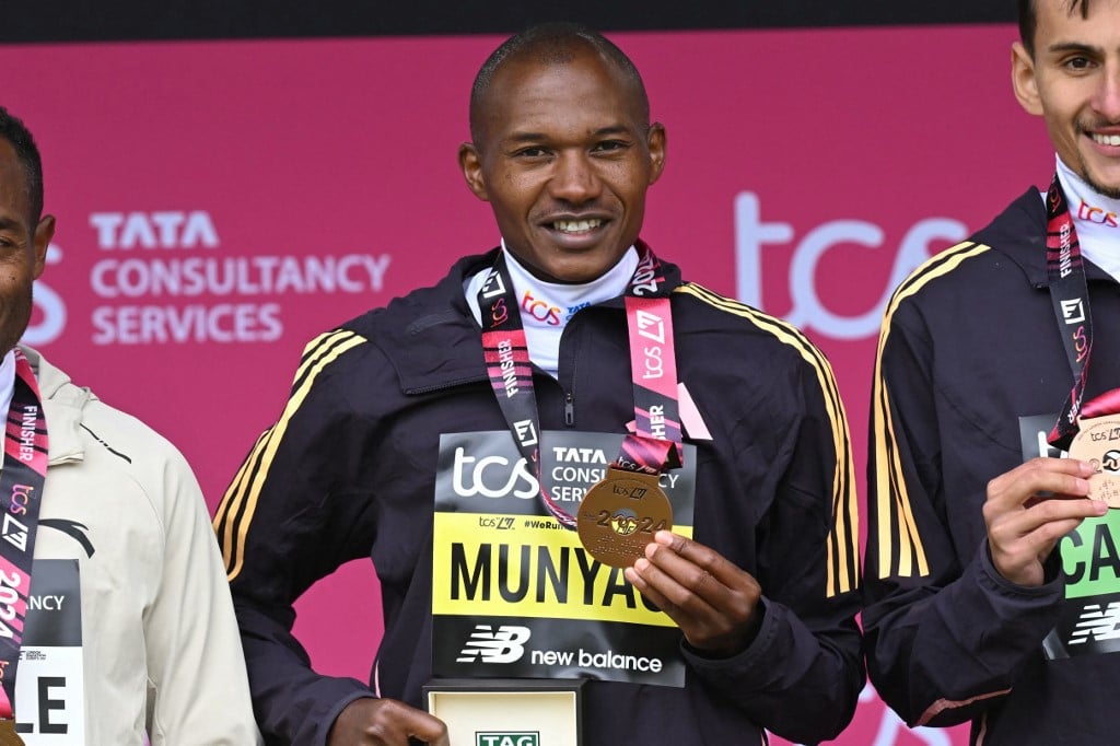 Munyao makes Kenya's Olympic marathon team after London win