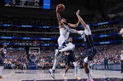 Edwards, Towns binuhay ang Timberwolves