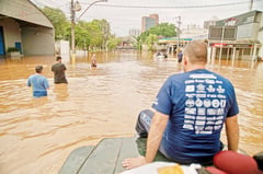 Brazil floods kill 55, force 70,000 from homes