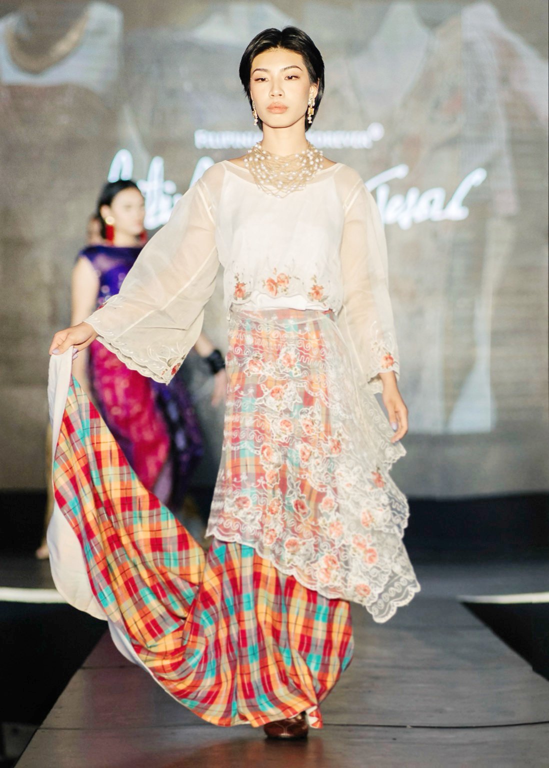 Swiss cotton Maria Clara, with machine embroidered floral design to match cotton checkered serpentina.  White organza tapis in cadineta and floral design machine embroidery.