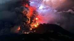 Indonesia volcano eruption shuts more airports, ash reaches Malaysia