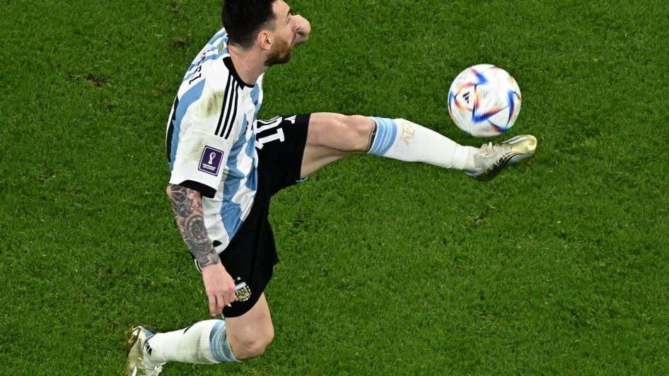 Messi's record $20.4-M salary dwarfs entire MLS teams