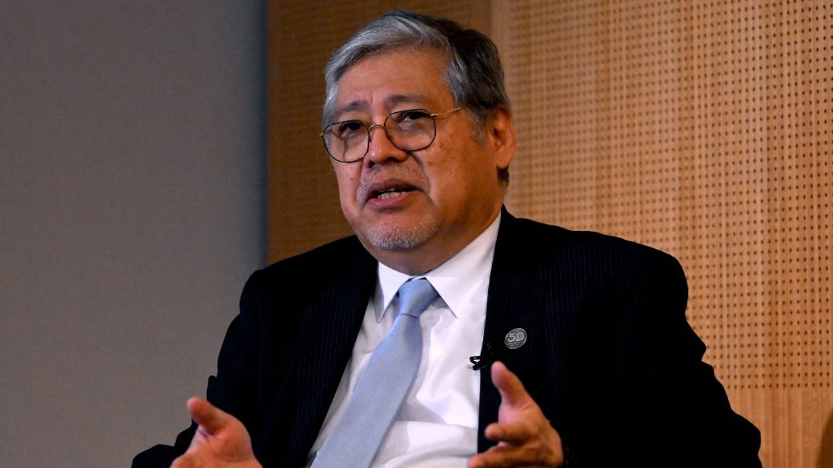 Foreign Affairs Secretary Enrique Manalo