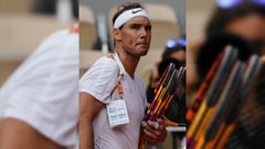 Iga rallies behind Rafa