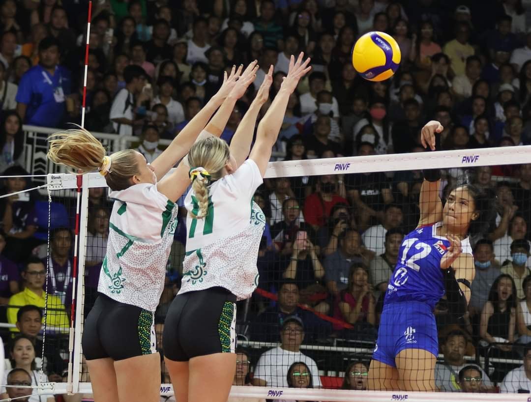 SOARING HIGH - Angel rescues Alas Pilipinas past Australia