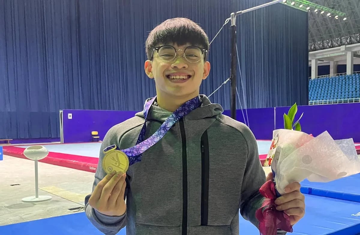 Yulo bags floor gold in Uzbekistan