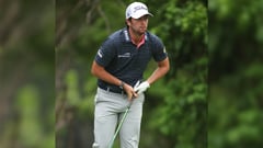 Riley posts 2-shot lead at Colonial