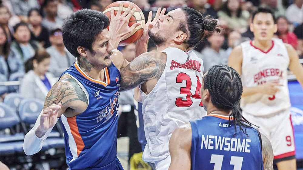 Gin Kings, sandal kay Standhardinger
