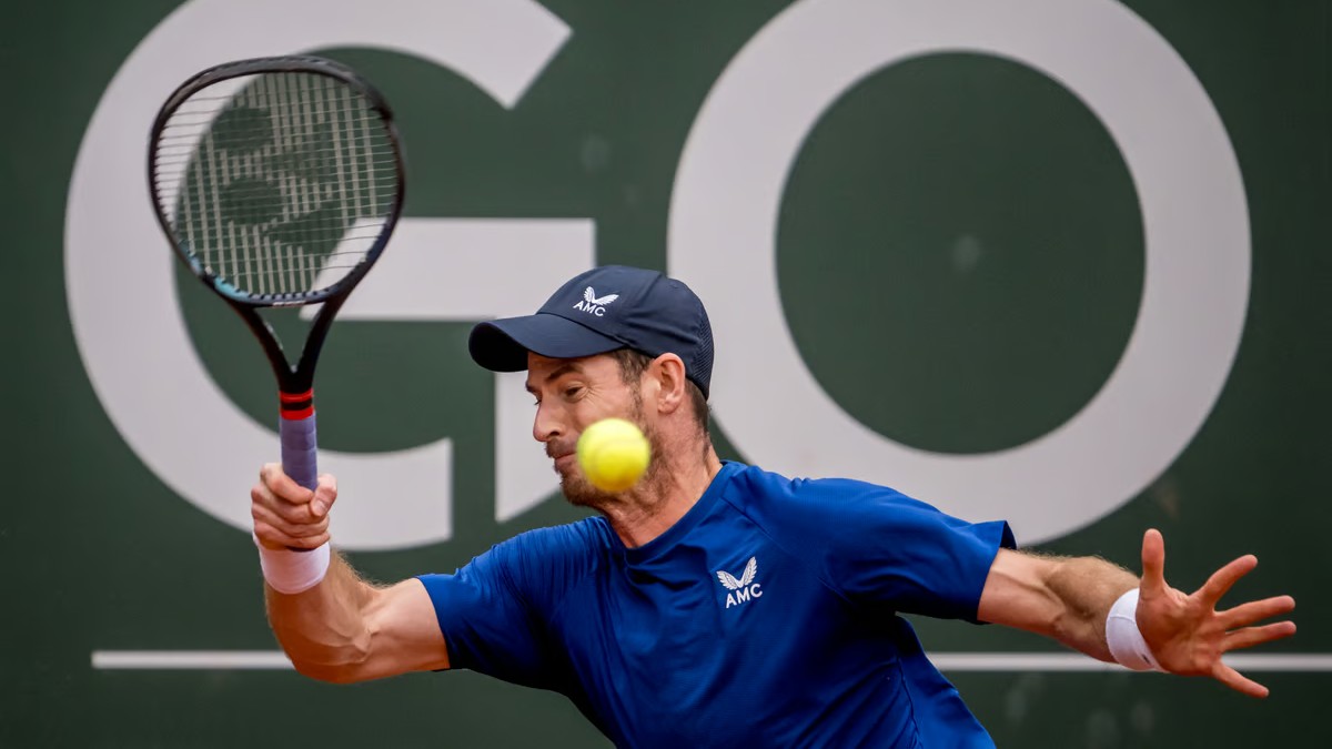 Hanfmann spoils Murray-Djokovic showdown