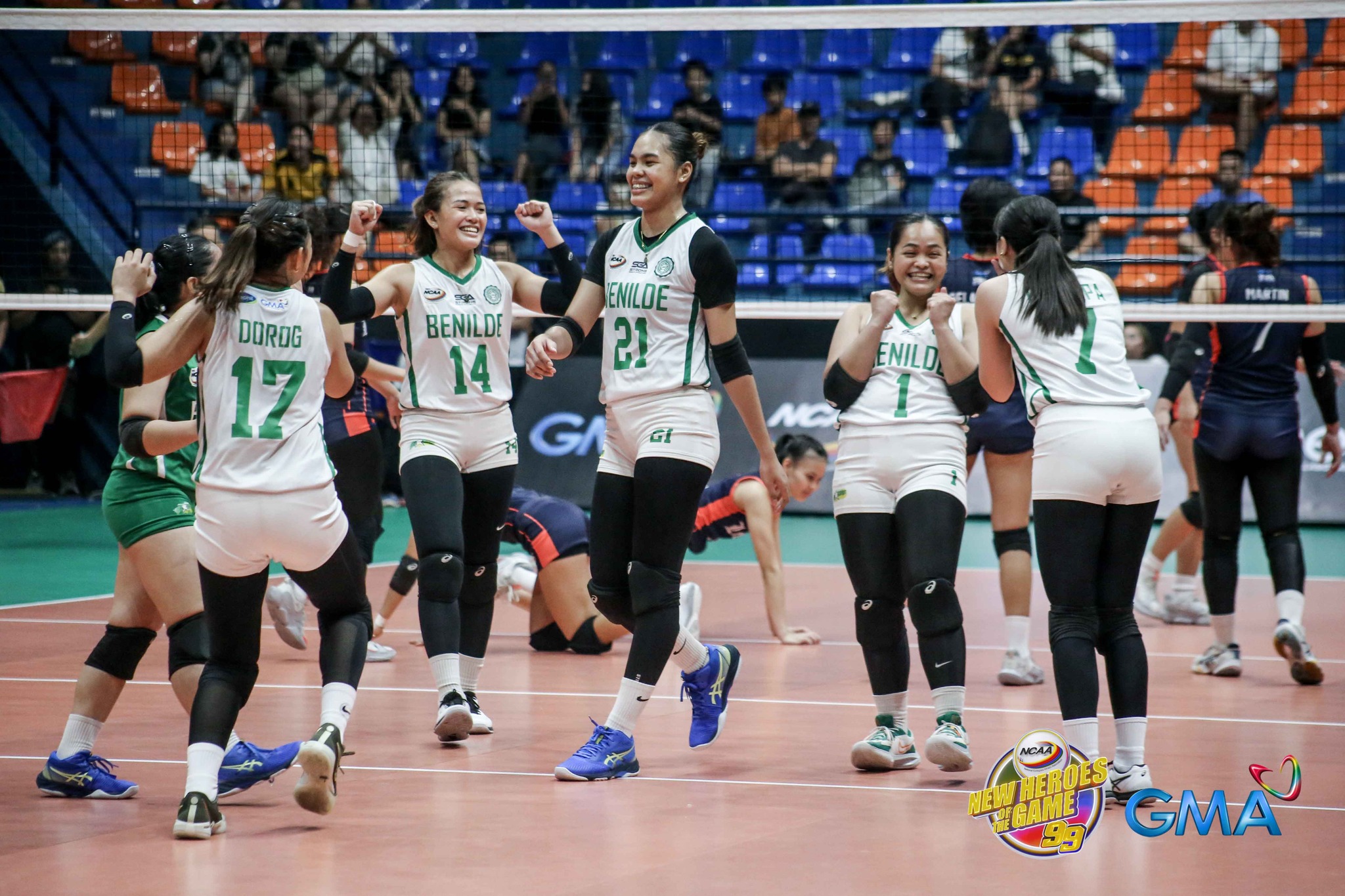 Lady Blazers go for jugular