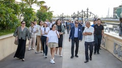 FL Liza leads turnover of vendor kiosks at Pasig River Esplanade