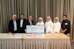 RC Makati donates over P1M to Sisters of Mary