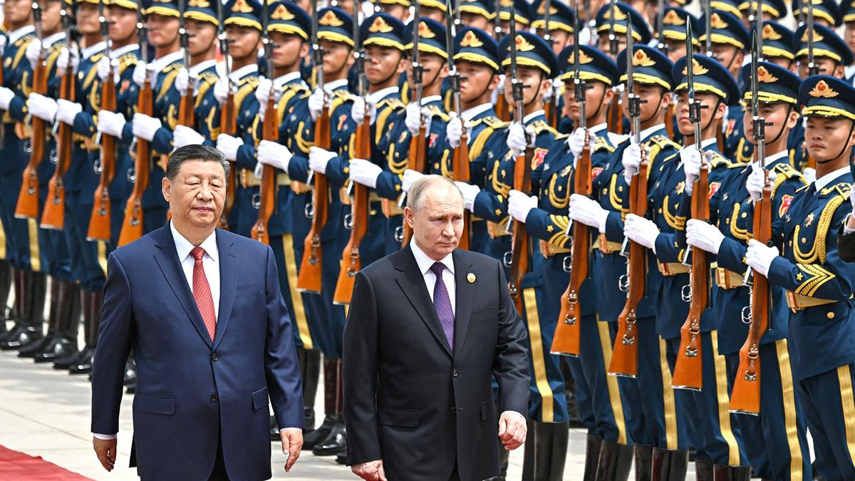Xi, Putin hail ties as 'stabilizing' force in chaotic world