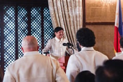 Marcos asks LGUs: Help us end hunger by 2027