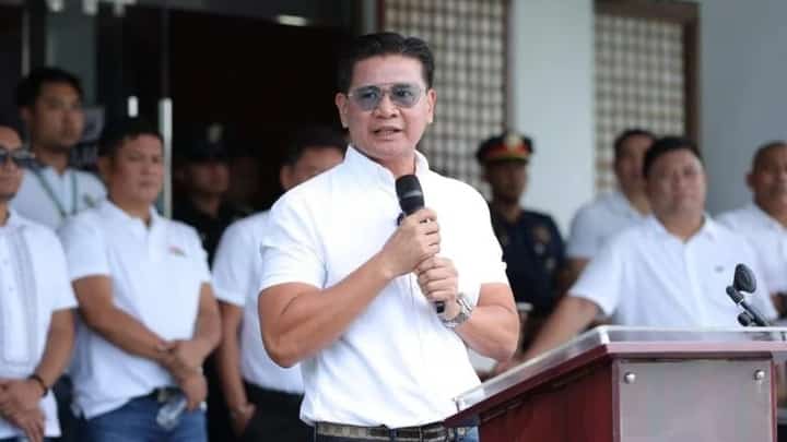 Porac, Pampanga Mayor Jaime Capil