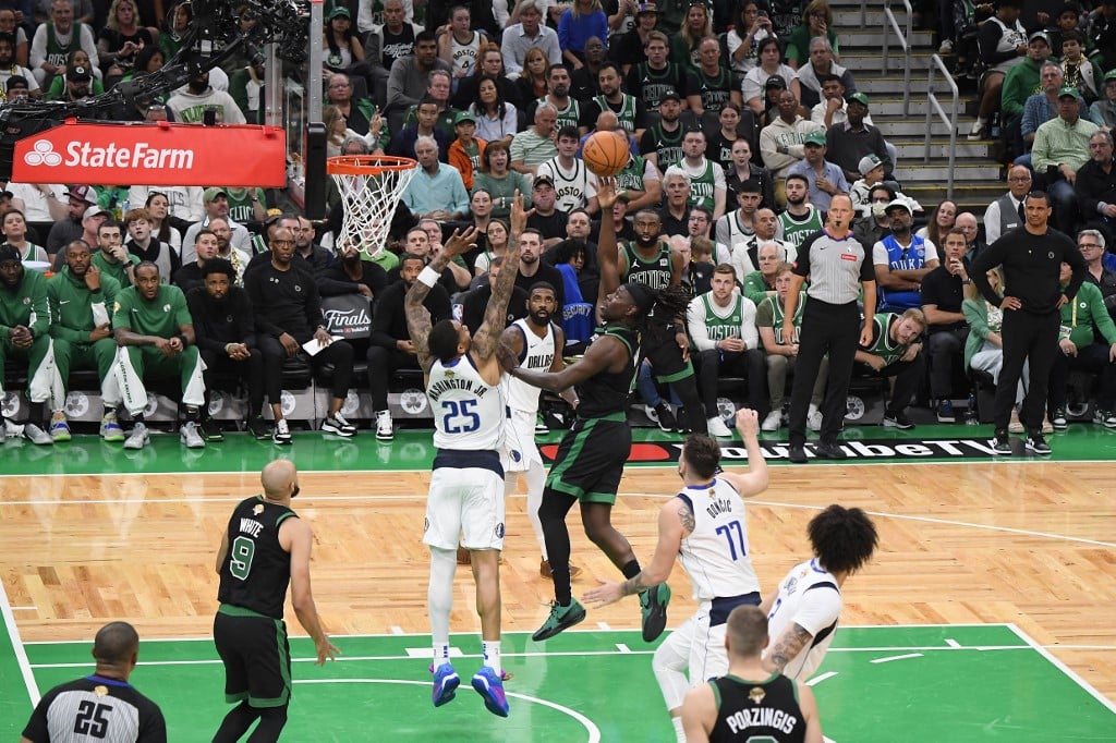 2-0 NA PARA SA CELTICS
