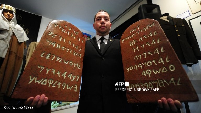 US state requires Ten Commandments displayed in classrooms