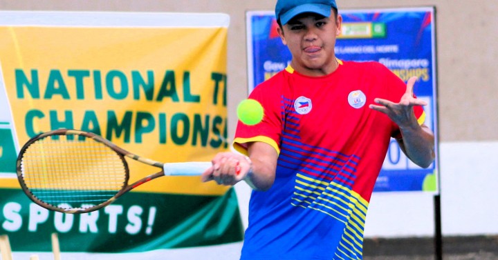 Olivarez nears Open crown