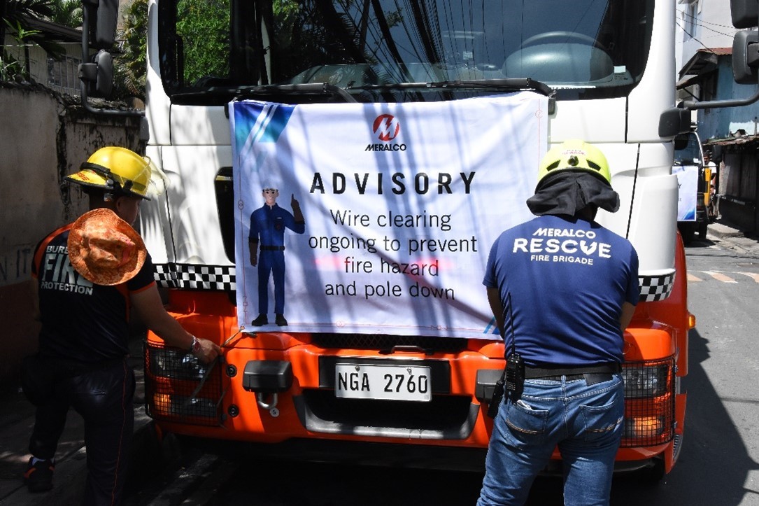 FOR THE PUBLIC. Meralco works with different local government units (LGUs) and government agencies such as the Bureau of Fire Protection (BFP) for its Anti-Dangling and Unauthorized Wire Attachments Operations to address urban blight concerns.