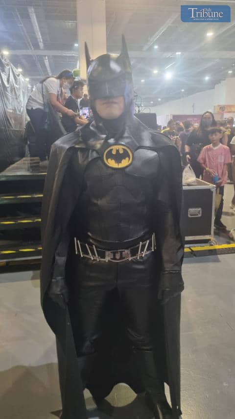 TRIBUNE-batman
