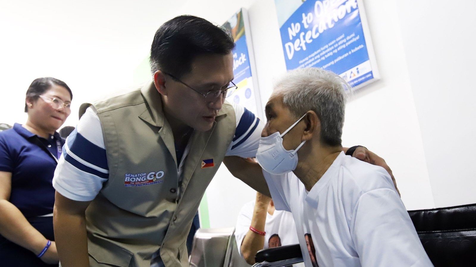 Bong Go assists thousands of barangay workers, indigents in Imus